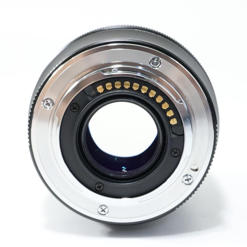 M.ZUIKO DIGITAL ED 75mm F1.8 ブラック