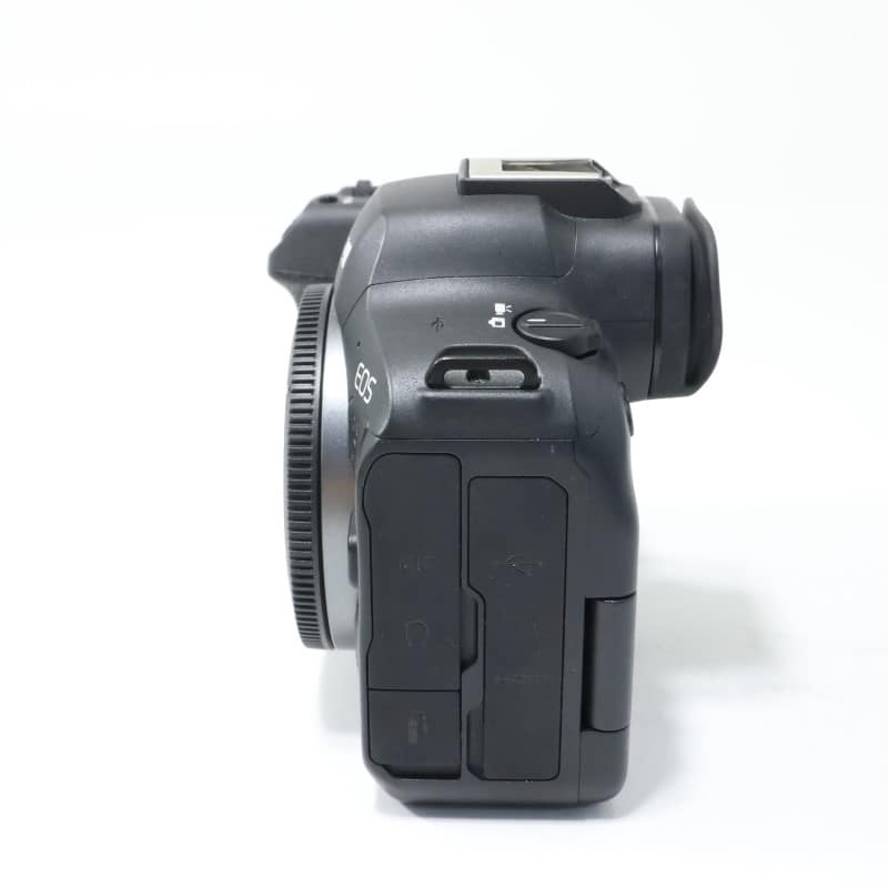 EOS R6 Mark II ボディー