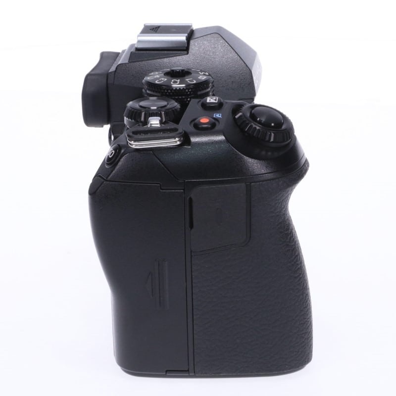 OM-D E-M1 Mark III ボディー