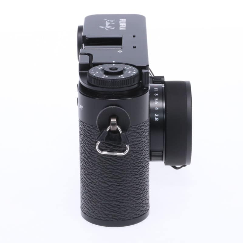 X half (FUJIFILM X-HF1) ブラック