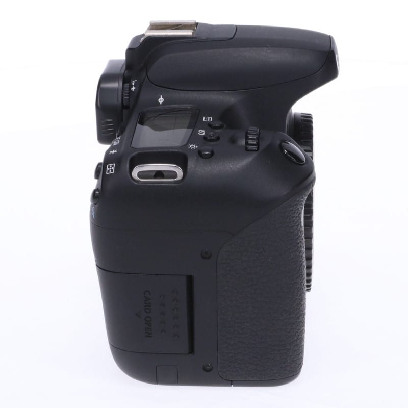 EOS 9000D ボディー
