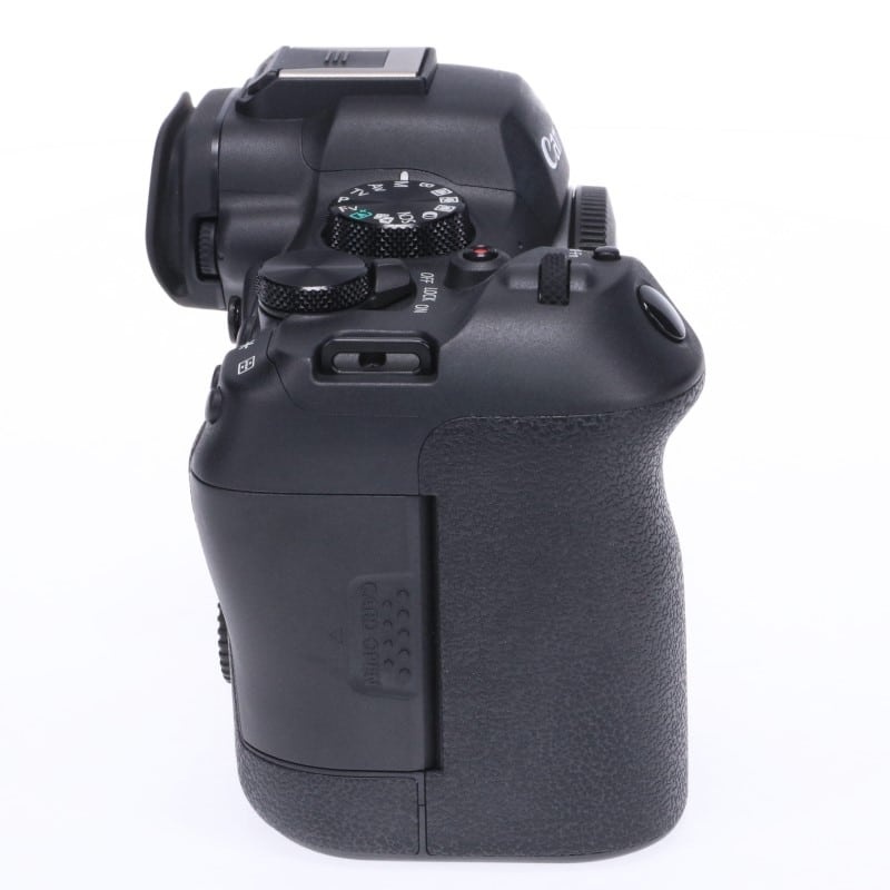 EOS R6 Mark II ボディー