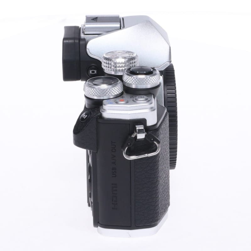 OM-D E-M10 MarkII ボディー シルバー