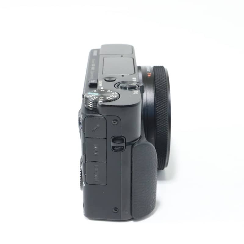 Cyber-shot RX100VII DSC-RX100M7