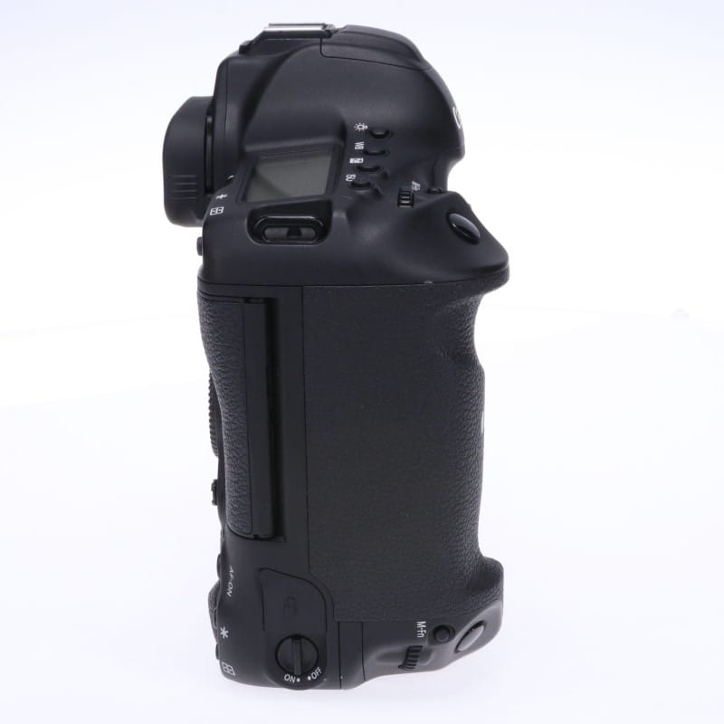 EOS-1D X Mark II ボディー