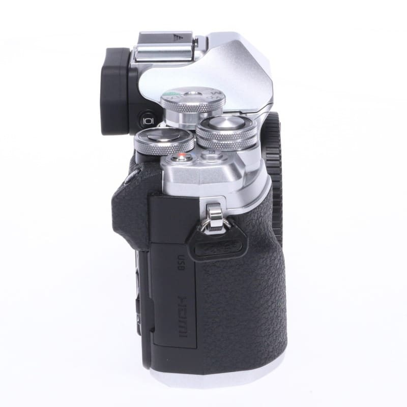 OM-D E-M10 Mark IV ボディー シルバー