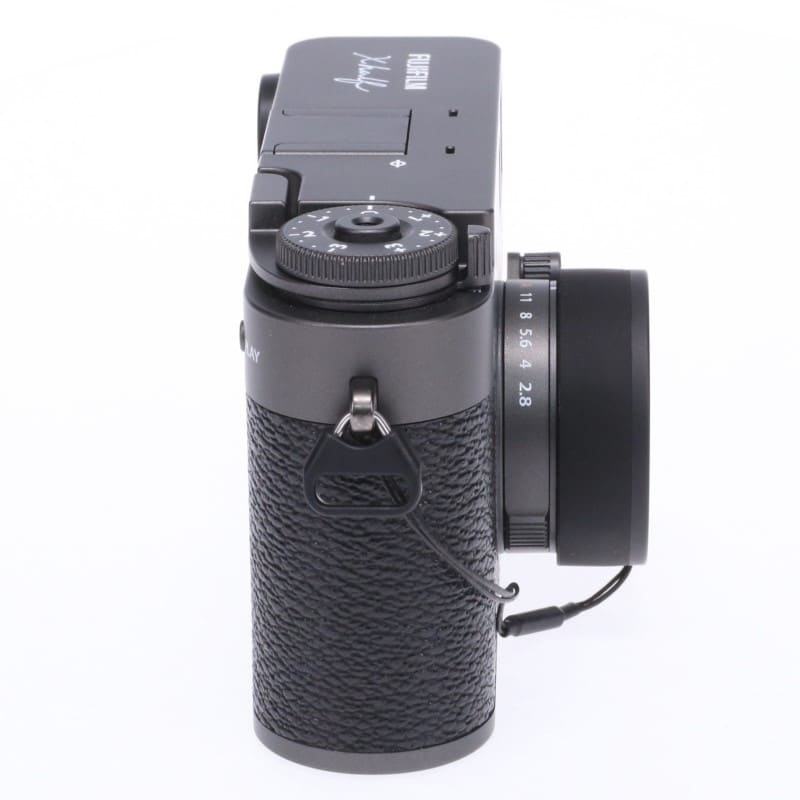 X half (FUJIFILM X-HF1) チャコールシルバー