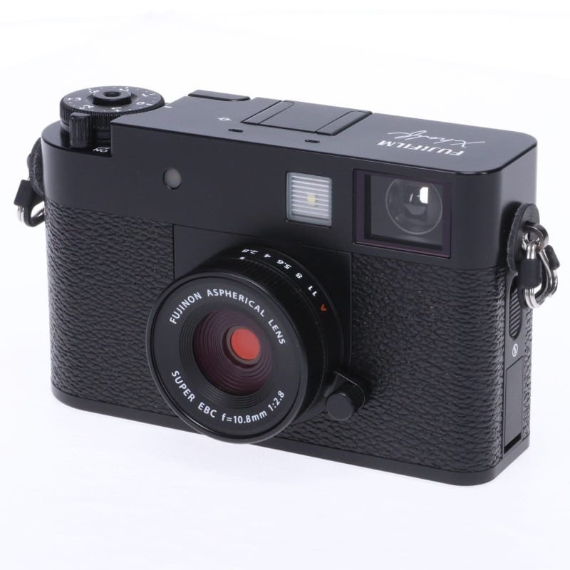 X half (FUJIFILM X-HF1) ブラック