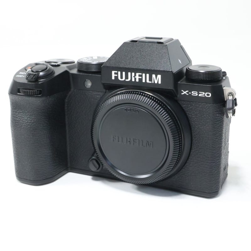 FUJIFILM X-S20 ボディ