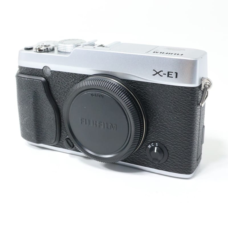 FUJIFILM X-E1 ボディ シルバー