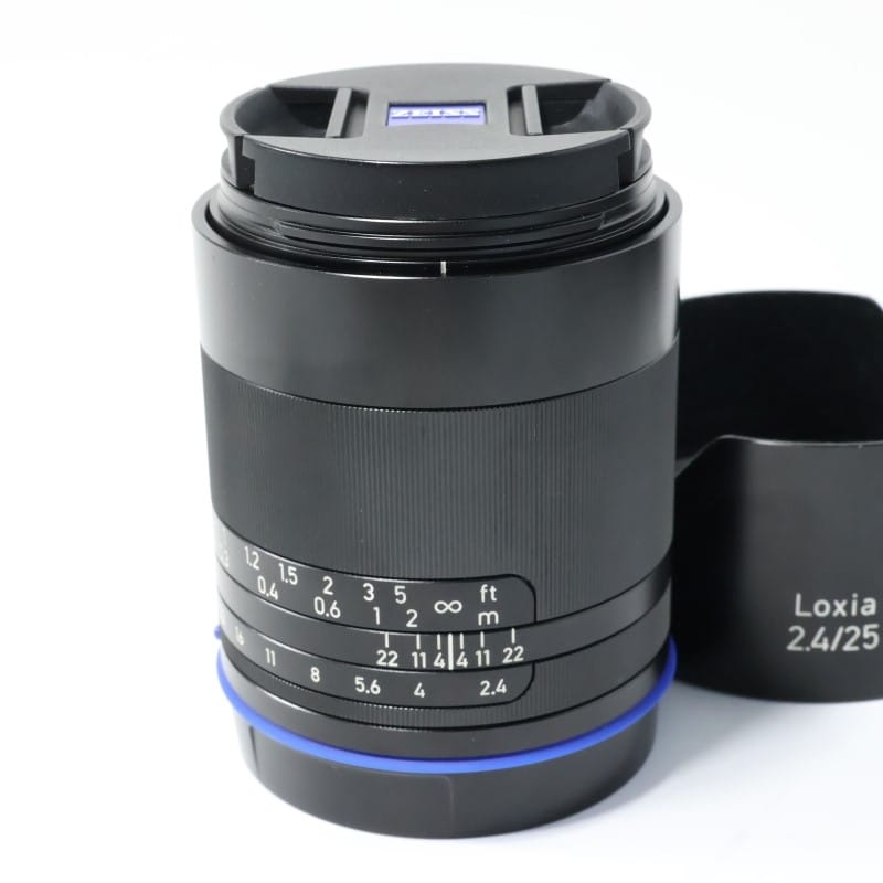 Loxia 2.4/25 E-mount