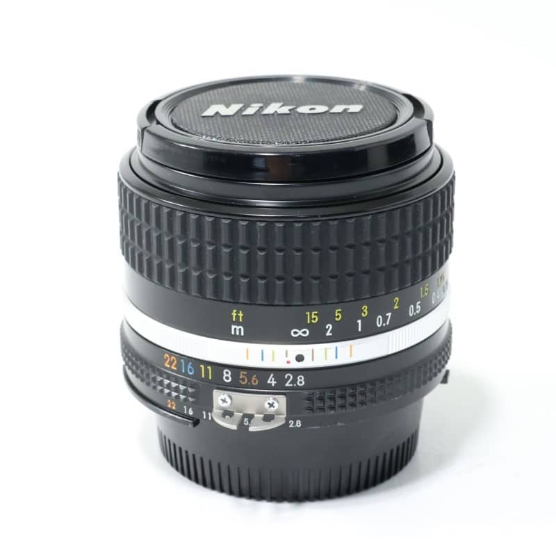 AI Nikkor 28mm f/2.8S