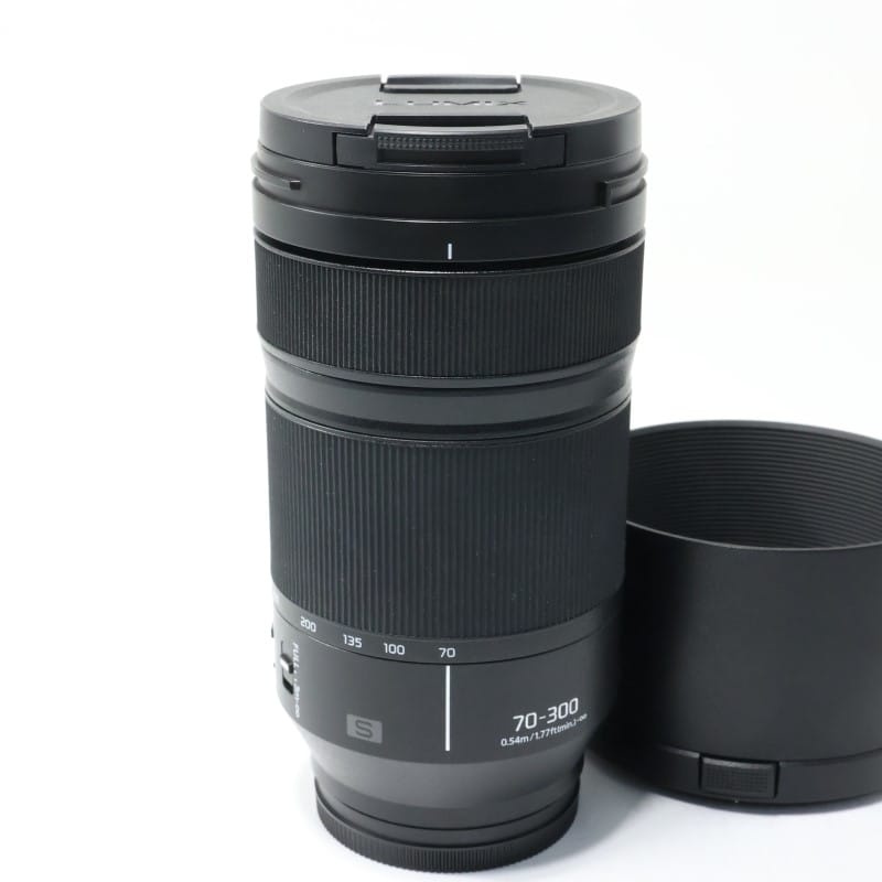 LUMIX S 70-300mm F4.5-5.6 MACRO O.I.S. S-R70300