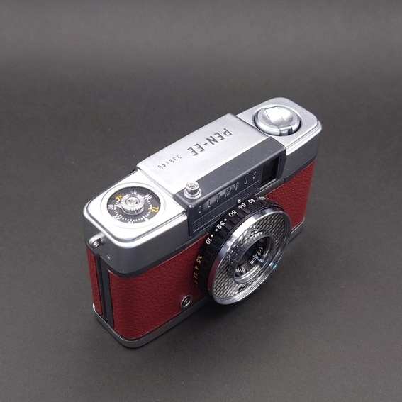OLYMPUS PEN EE