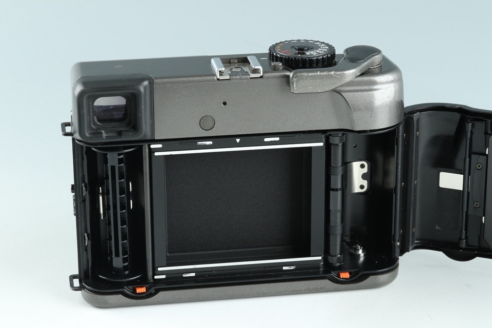 Mamiya 7 Medium Format Film Camera #41696H33