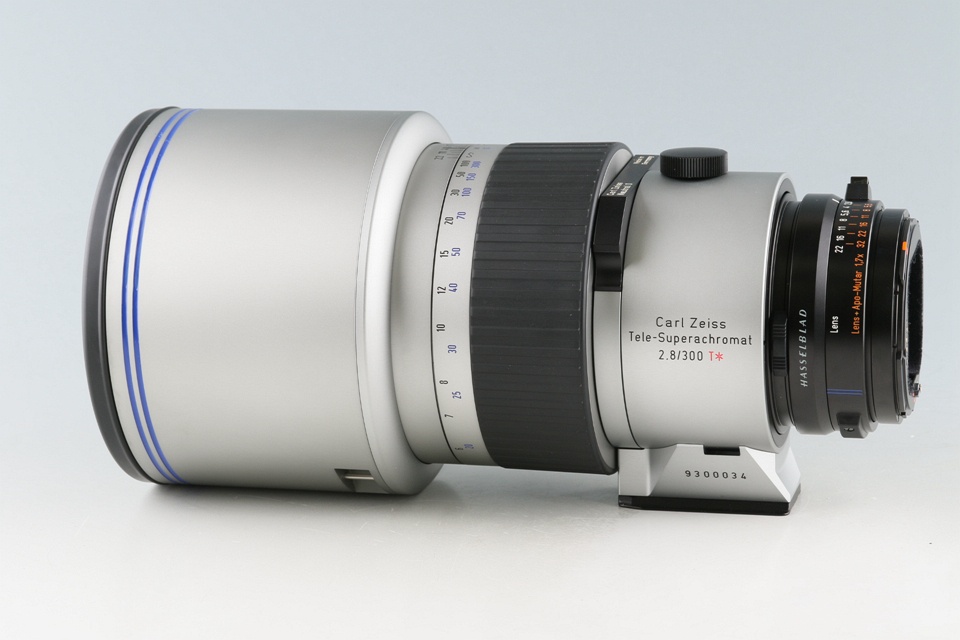 HASSELBLAD Tele-Superachromat T* 300mm F/2.8 Lens + Apo-Mutar 1.7x E T* With Box #49109U