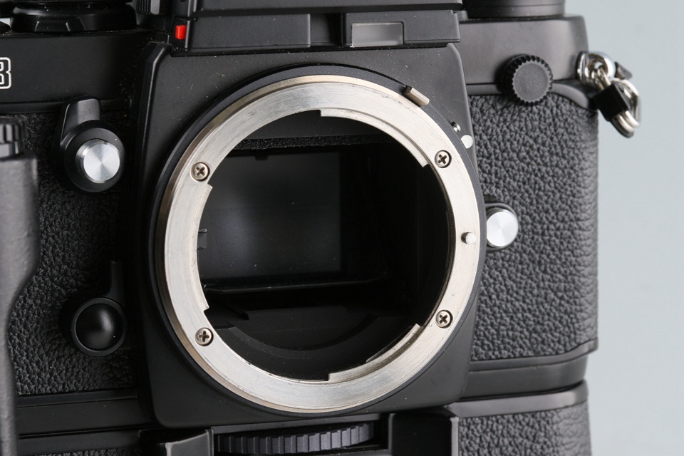 Nikon F3 35mm SLR Film Camera + MD-4 #52124E4#AU