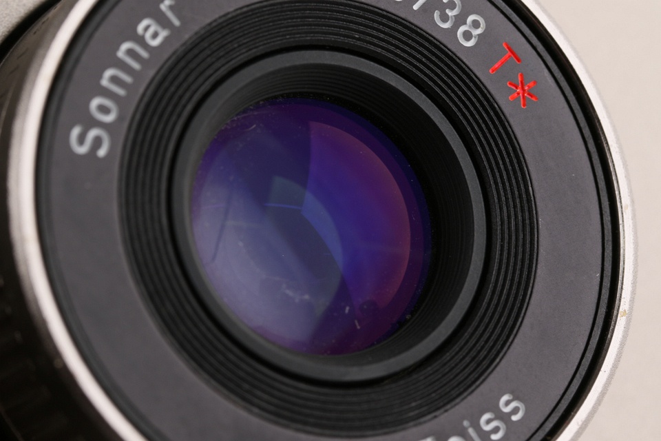 Contax T2 35mm Point & Shoot Film Camera #58957D5