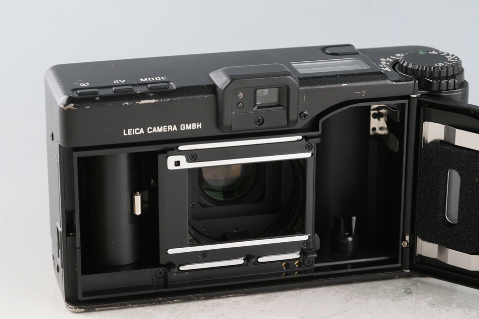 Leica minilux 35mm Point & Shoot Film Camera With Box #59097L1