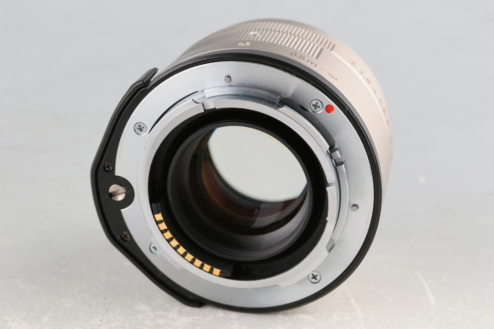 Contax Carl Zeiss Planar T* 45mm F/2 Lens + Hood + Filter for G1/G2 #60374A1