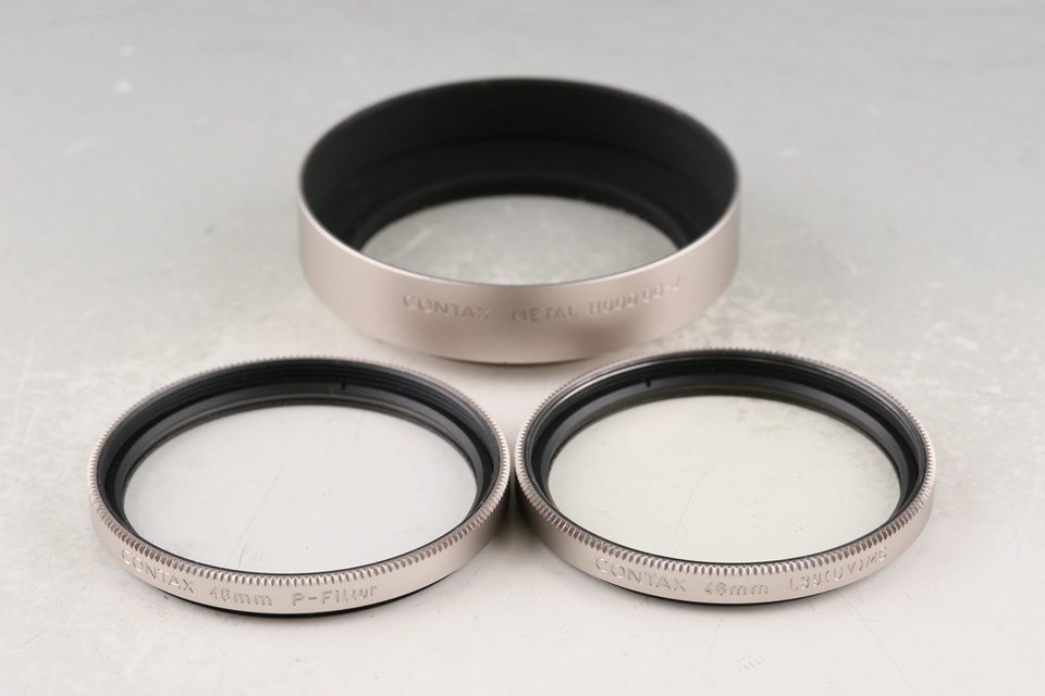 Contax Carl Zeiss Planar T* 45mm F/2 Lens + Hood + Filter for G1/G2 #60374A1