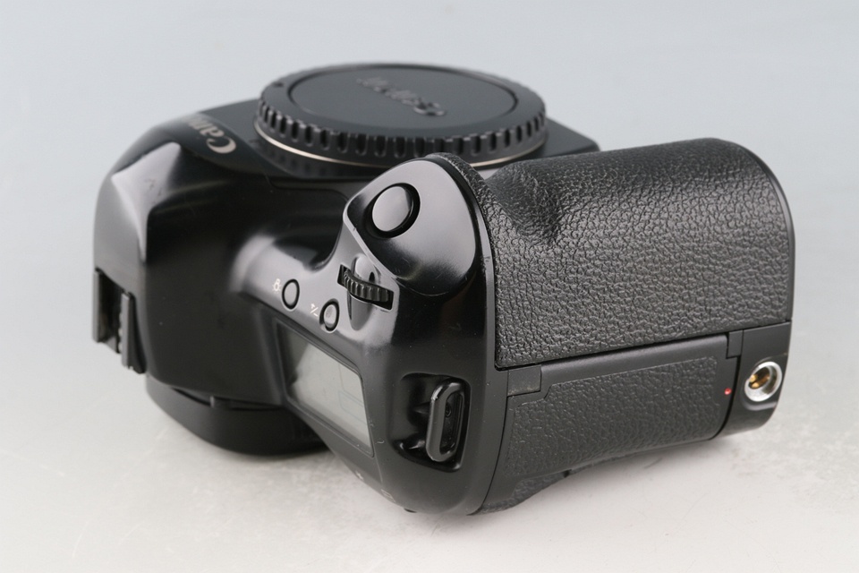 Canon EOS-1N 35mm SLR Film Camera #60447E1