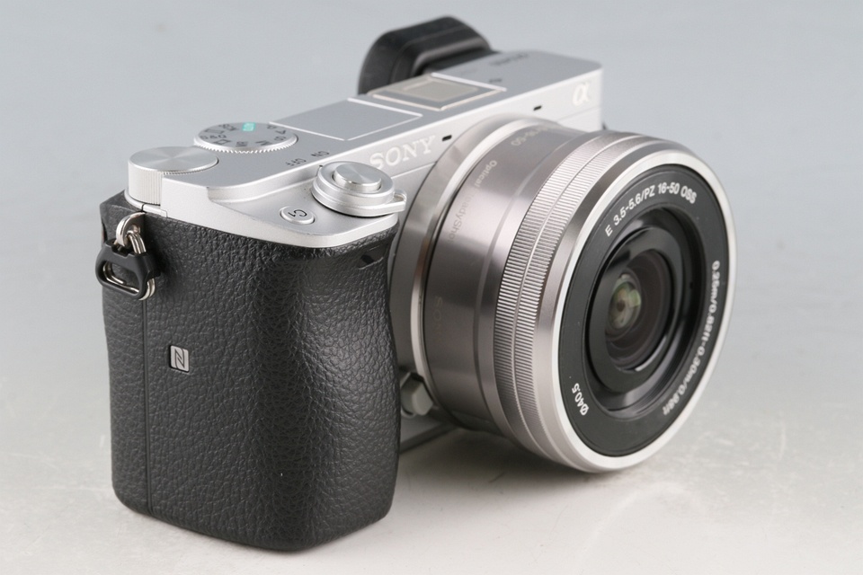 Sony α6400 + E PZ 16-50mm F/3.5-5.6 OSS Lens With Box *Japanese Version Only * #60454L2