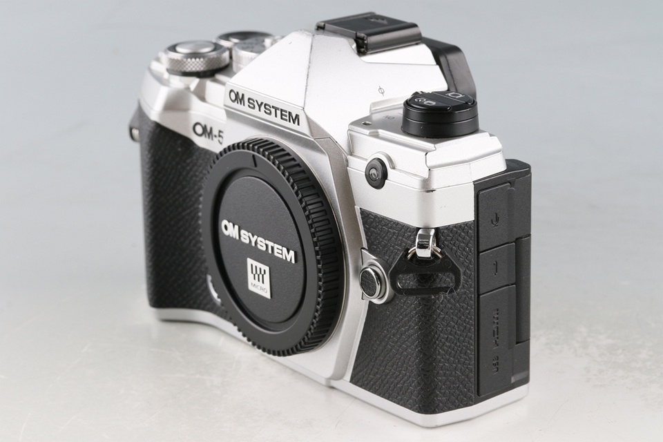 Olympus OM System OM-5 Mirrorless Digital Camera #60455E2