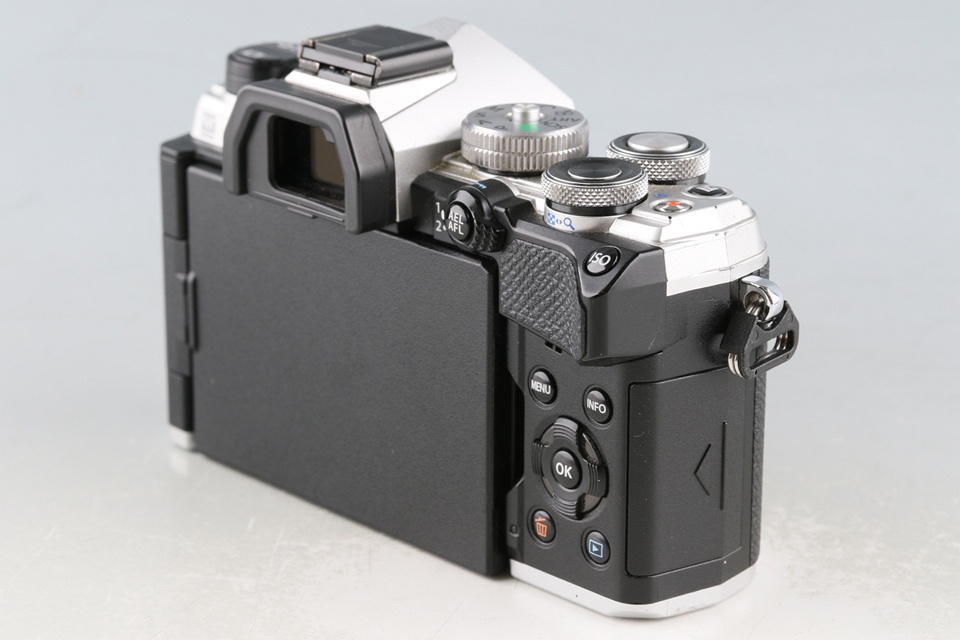 Olympus OM System OM-5 Mirrorless Digital Camera #60455E2