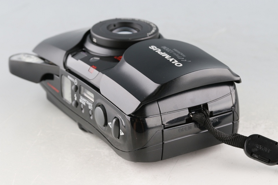 Olympus μ ZOOM Panorama 35mm Point & Shoot Film Camera #60474H11