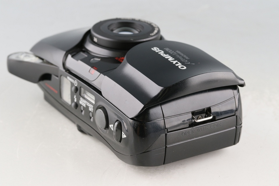 Olympus μ ZOOM Panorama 35mm Point & Shoot Film Camera #60476H11