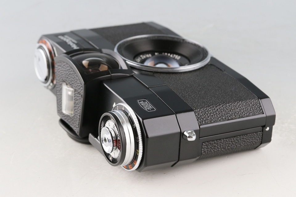 Zeiss Ikon Hologon Ultrawide 35mm Film Camera #60488L9