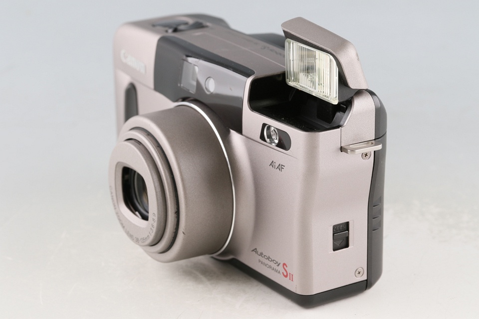 Canon Autoboy SII 35mm Point & Shoot Film Camera #60489L8