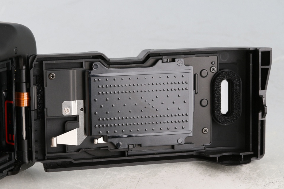 Canon Autoboy SII 35mm Point & Shoot Film Camera #60489L8