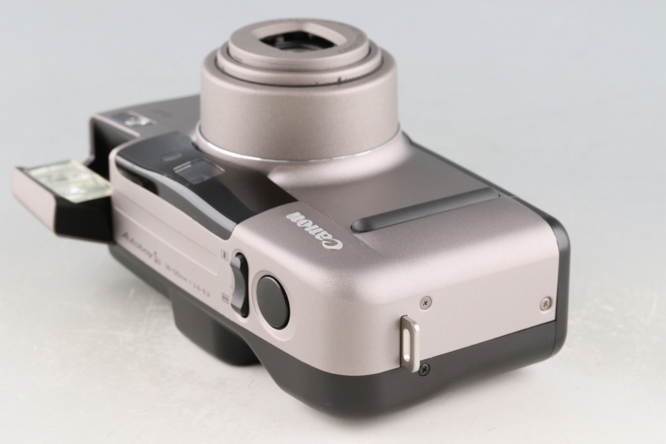 Canon Autoboy SII 35mm Point & Shoot Film Camera #60489L8