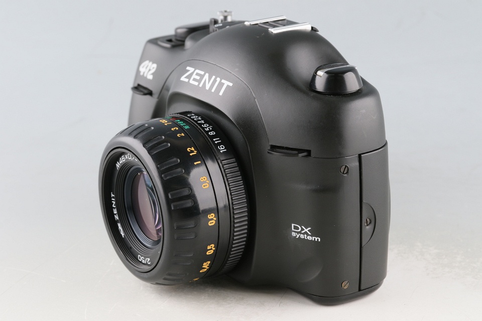 ZENIT 412 DX 35mm SLR Film Camera + MC Zenitar-M2s 50mm F/2 Lens #60490G42