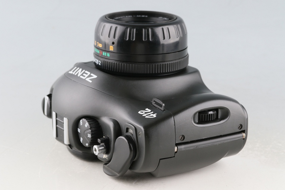 ZENIT 412 DX 35mm SLR Film Camera + MC Zenitar-M2s 50mm F/2 Lens #60490G42