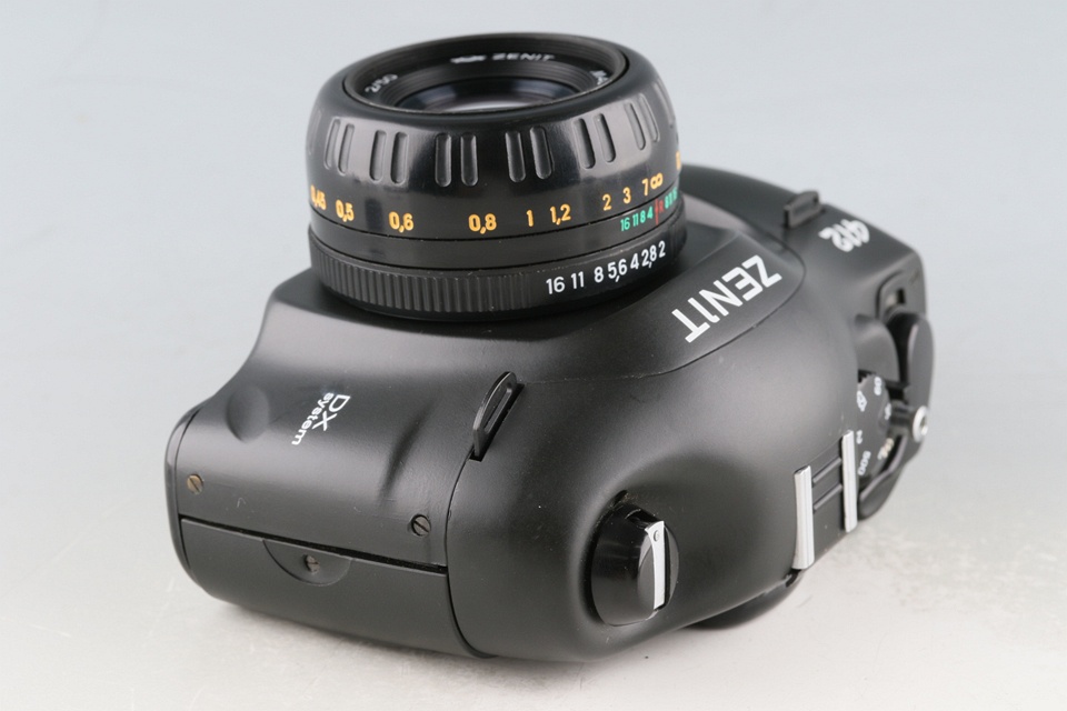 ZENIT 412 DX 35mm SLR Film Camera + MC Zenitar-M2s 50mm F/2 Lens #60490G42