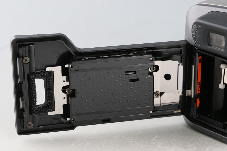 Pentax Espio 140 35mm Point & Shoot Film Camera #60507G11