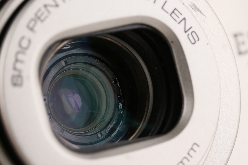 Pentax Espio 160 35mm Point & Shoot Film Camera #60509G11