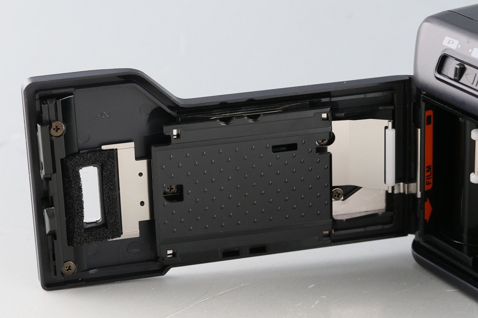 Pentax Espio P 35mm Point & Shoot Film Camera #60555G11