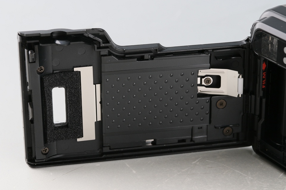 Pentax Espio 115M 35mm Point & Shoot Film Camera #60556G11