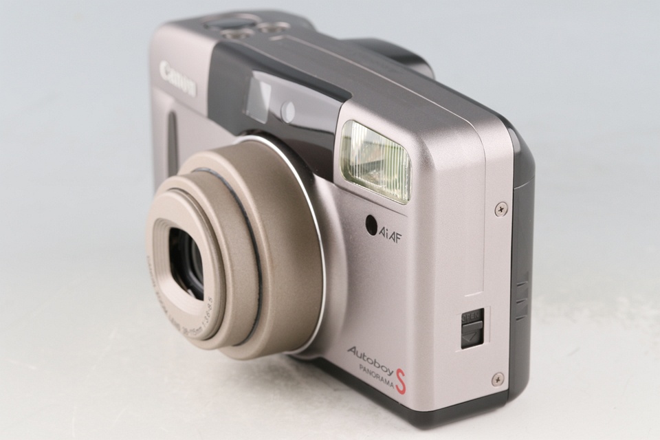 Canon Autoboy S 35mm Point & Shoot Film Camera #60564G11