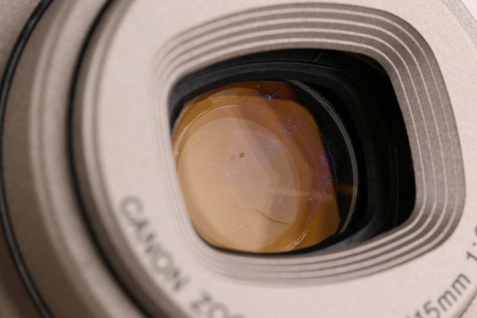 Canon Autoboy S 35mm Point & Shoot Film Camera #60564G11