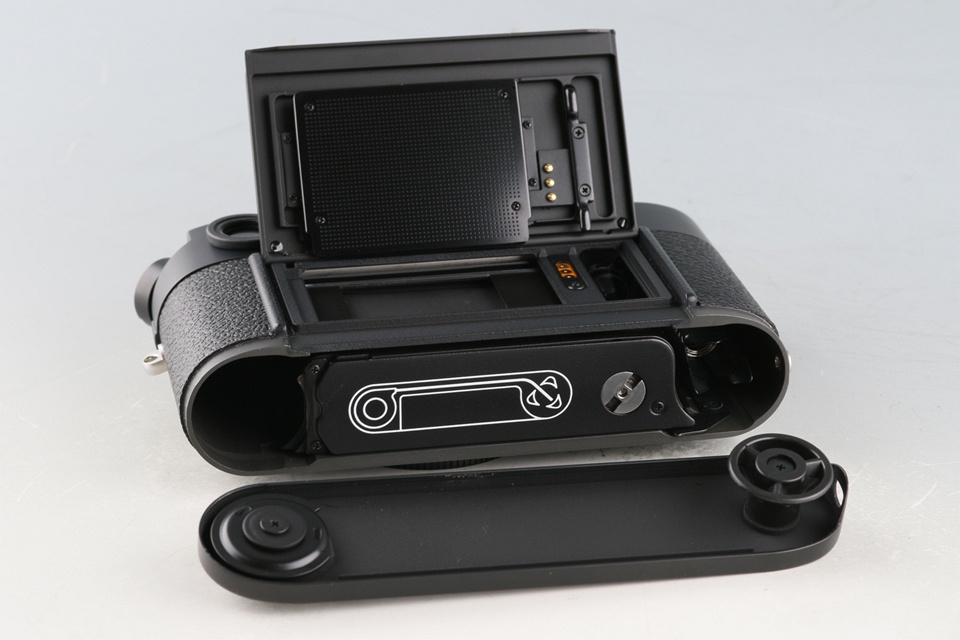 Leica M7 0.72 35mm Rangefinder Film Camera With Box #60611L1