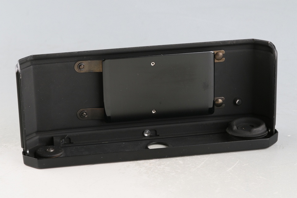 Nikon F + Nikkor-H Auto 50mm F/2 Ai Convert Lens #60717L4