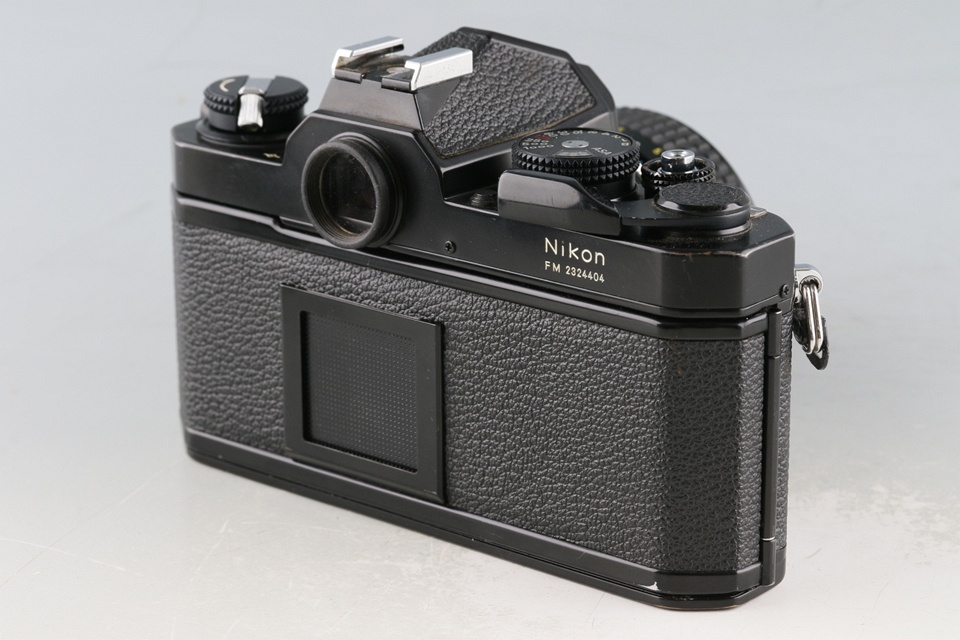 Nikon FM + Nikkor 28mm F/2.8 Ai Lens #60718D3