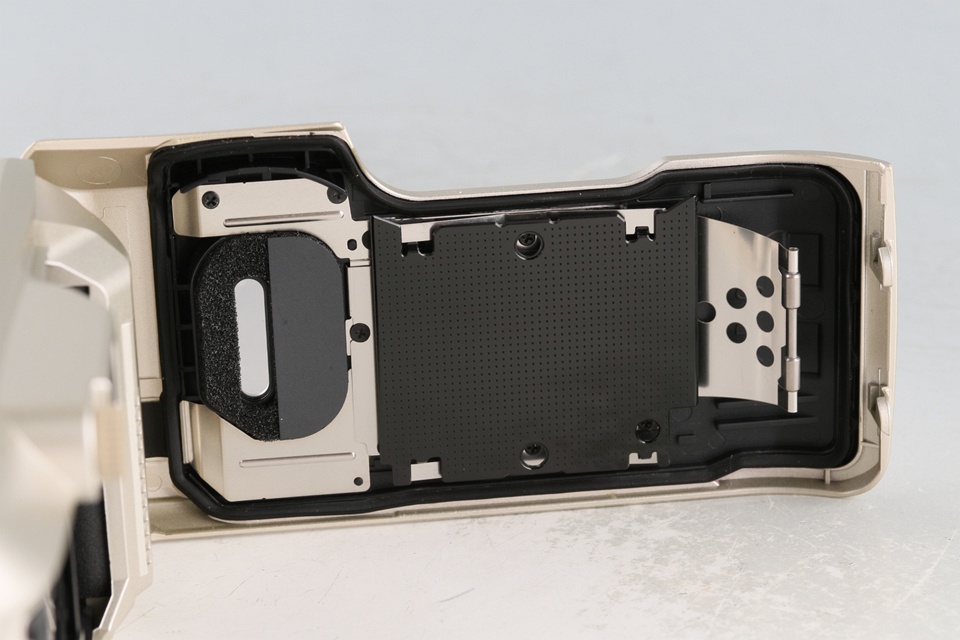 Olympus μ-III 150 35mm Point & Shoot Film Camera #60732G22