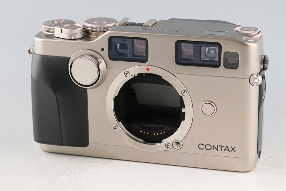 Contax G2 35mm Rangefinder Film Camera #60739D4