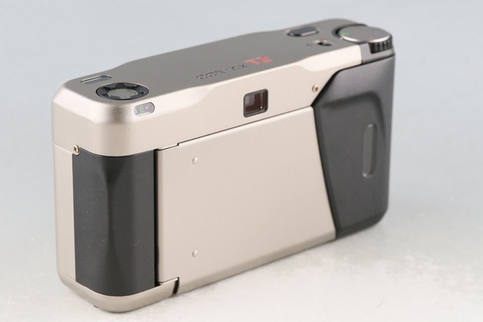 Contax T2 35mm Point & Shoot Film Camera #60925D5